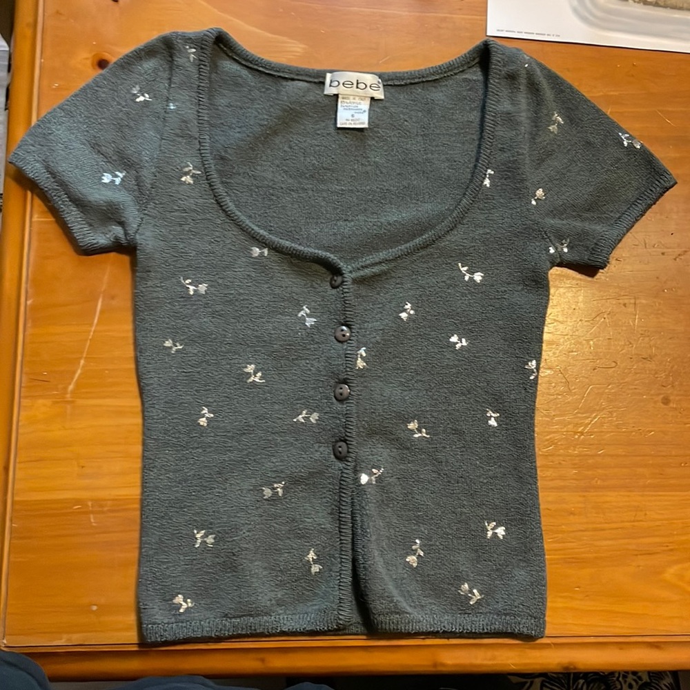 Bebe short sleeve sweater Small